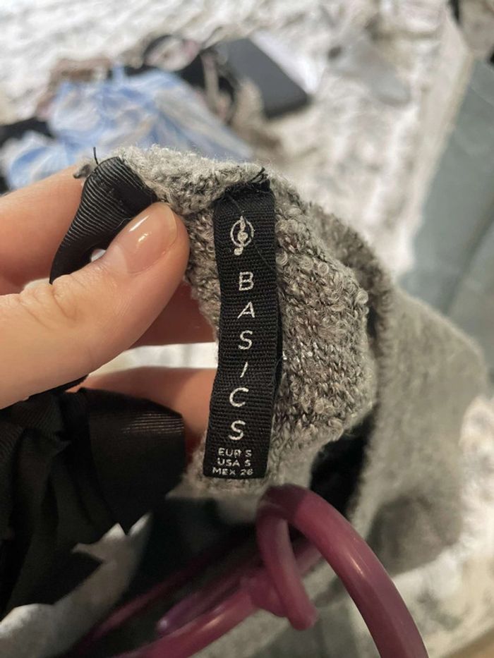 Pull gris - photo numéro 3