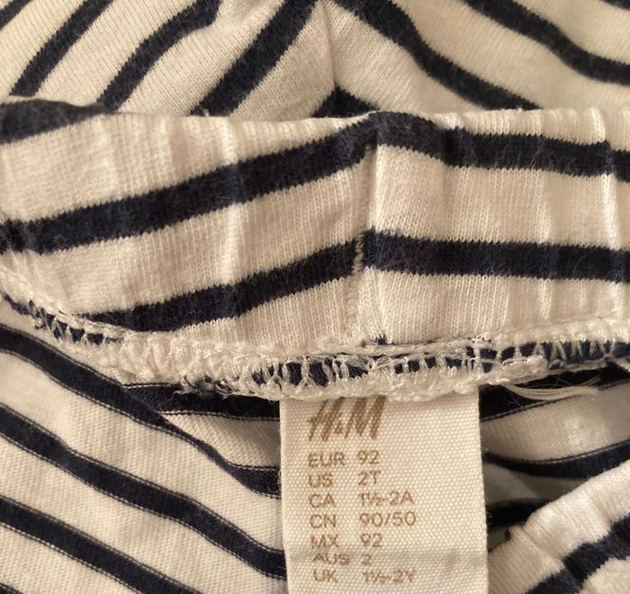 short rayé marine et blanc - photo numéro 4