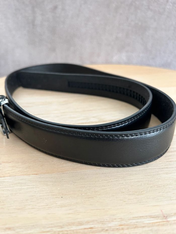 Ceinture en cuir noir taille 105 cm - photo numéro 2