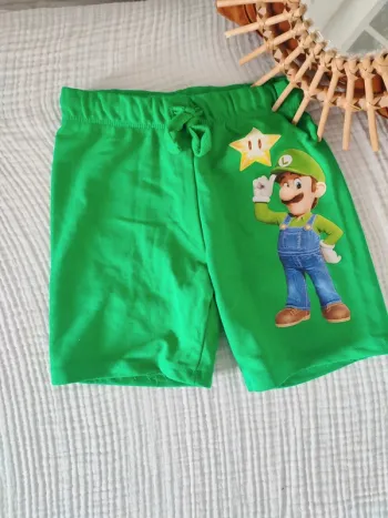 Short vert H&M – Luigi Mario Bros 7/8