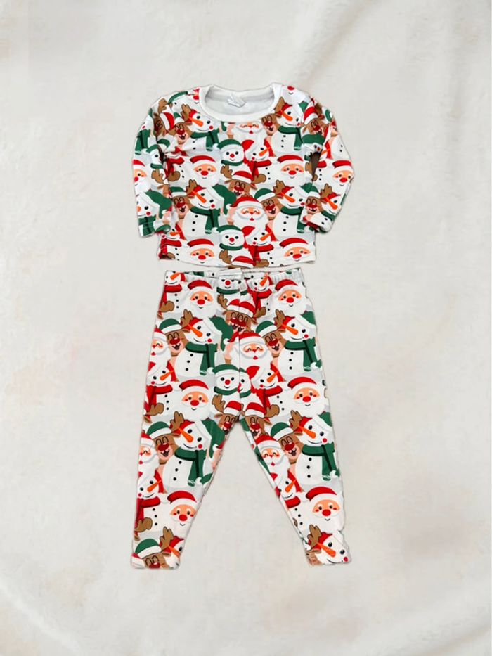 🌷Pyjama 2 pièces de Noël taille 9-12 mois🌷