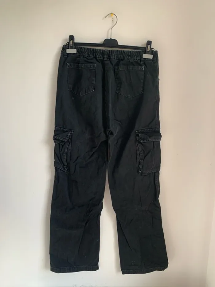 Jean noir cargo - photo numéro 5