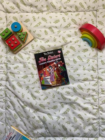 livre Téa Stilton Téa sisters contre vanilla girls tome 1