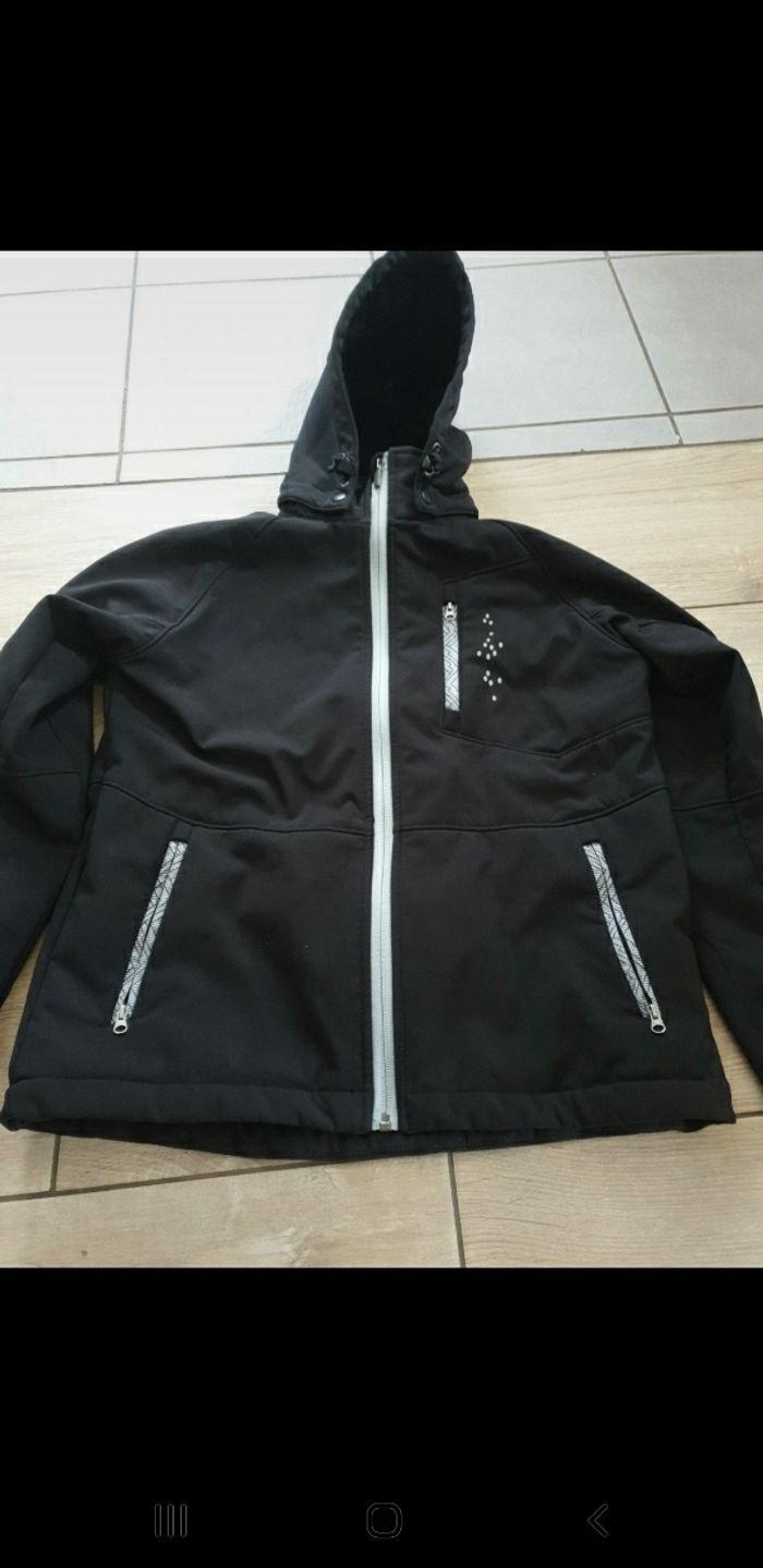 Blouson mckinley comme neuf 14 ans - photo numéro 2