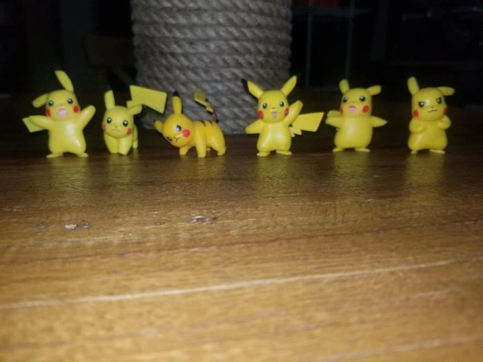 Lot de 6 figurines Pikachu Pokémon - photo numéro 4