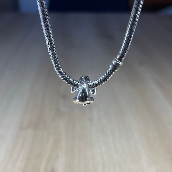 Charm Pandora Bourriquet Disney – Argent 925, très bon état, rare et adorable ! - photo numéro 2