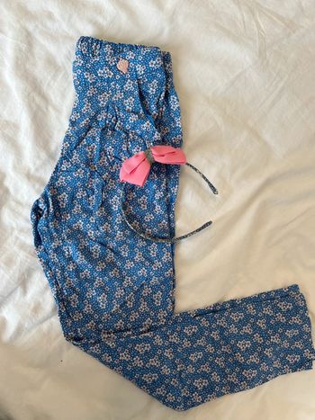 Pantalon et serre-tête en huit ans