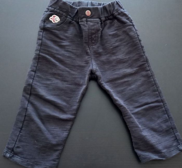 Pantalon noir poisson