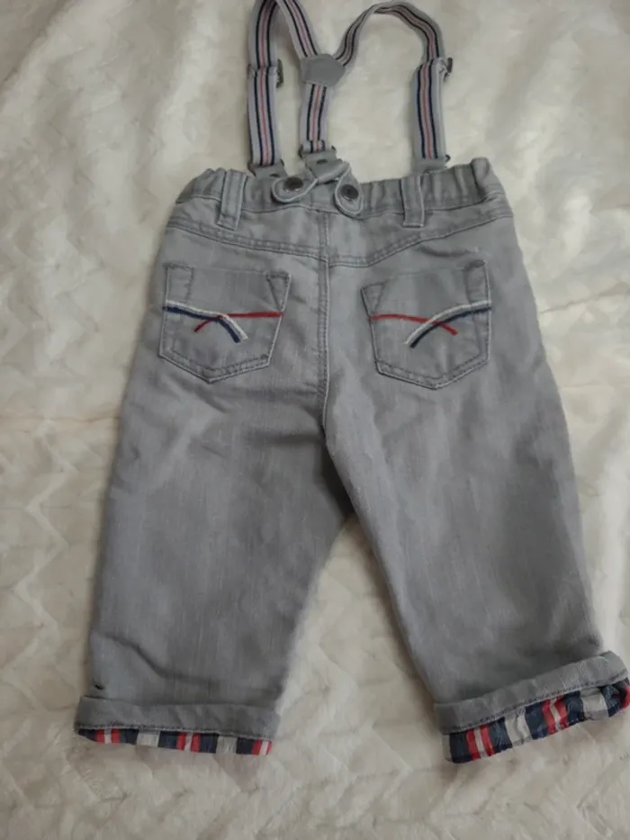 👶Salopette Obaidi taille 6mois👶 - photo numéro 2