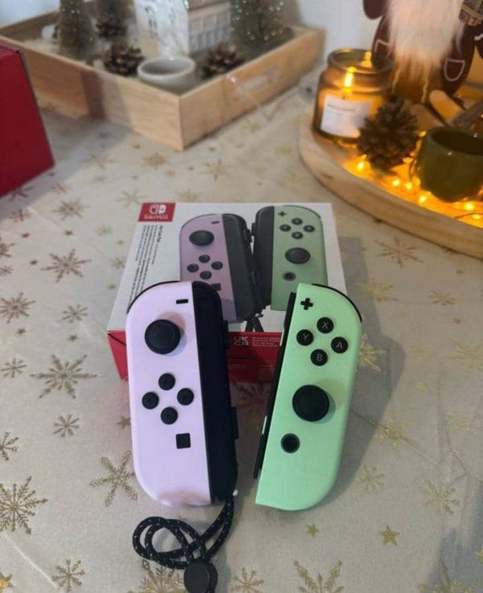 Nintendo Switch oled - photo numéro 2