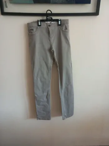 Pantalon Camaieu slim couleur mastic