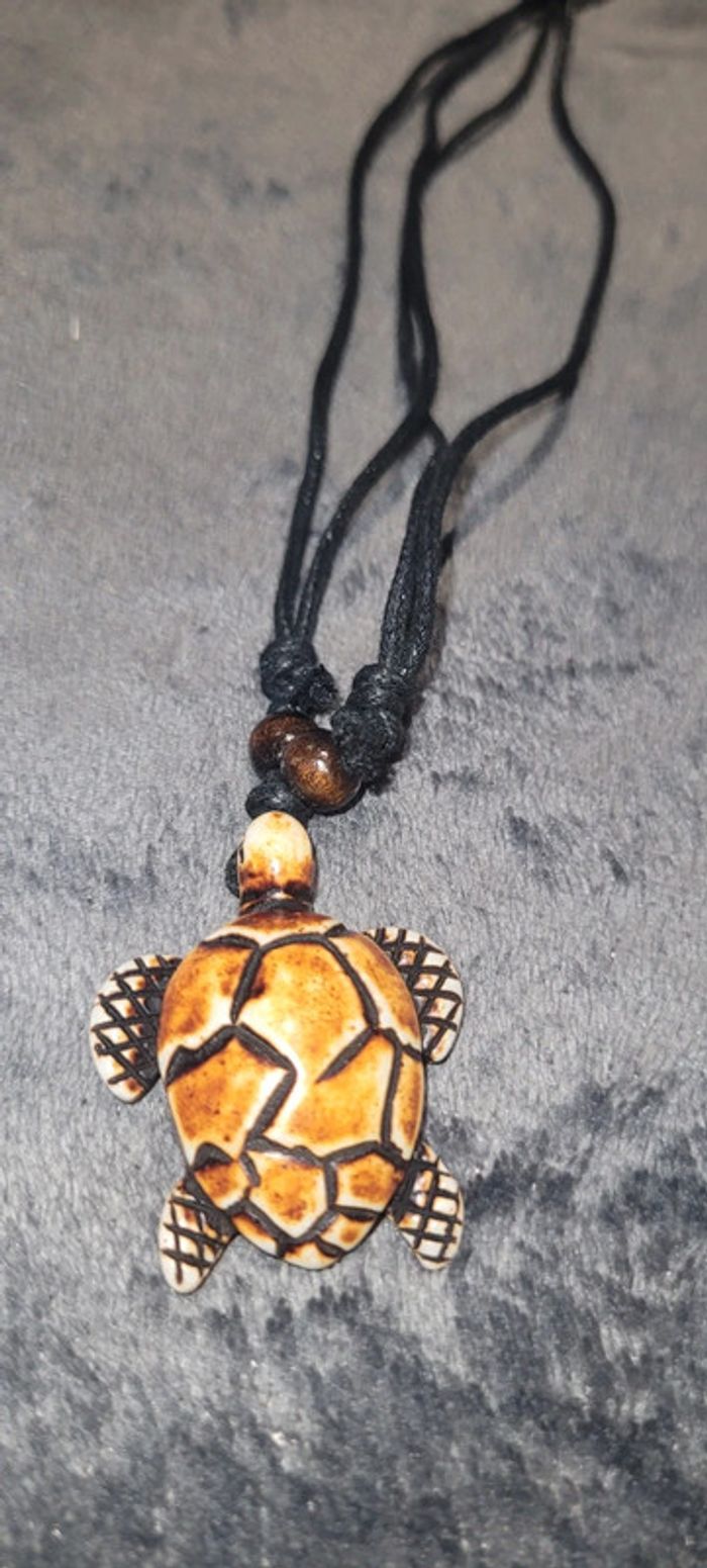 Collier rétro tortue - photo numéro 2