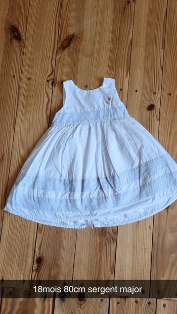 Robe 18 mois