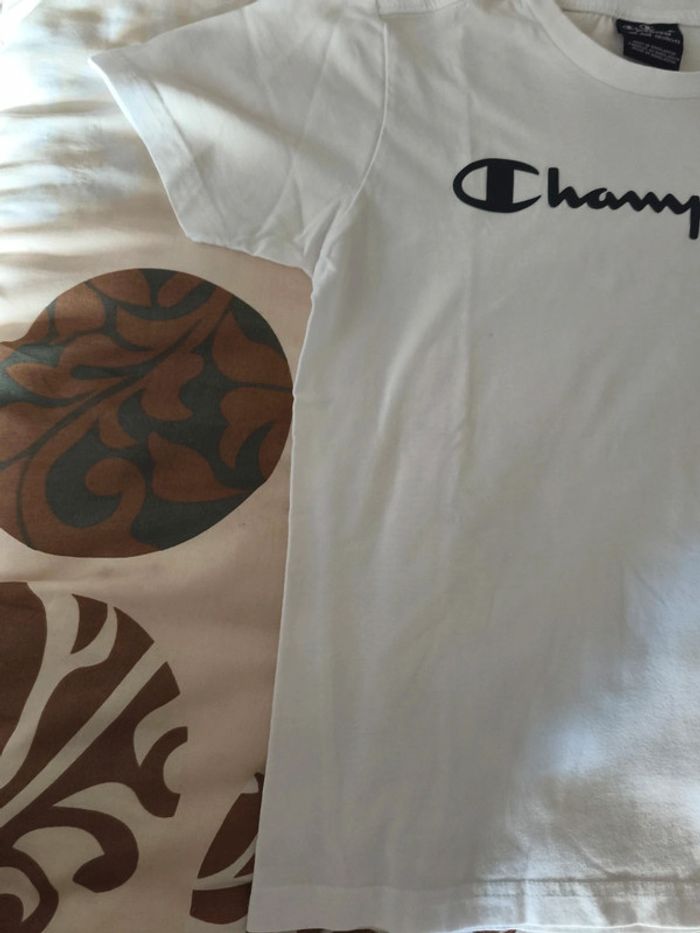 Tee shirt Champion 9/10 ans - photo numéro 2