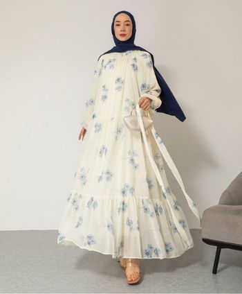 robe fleurie bleue