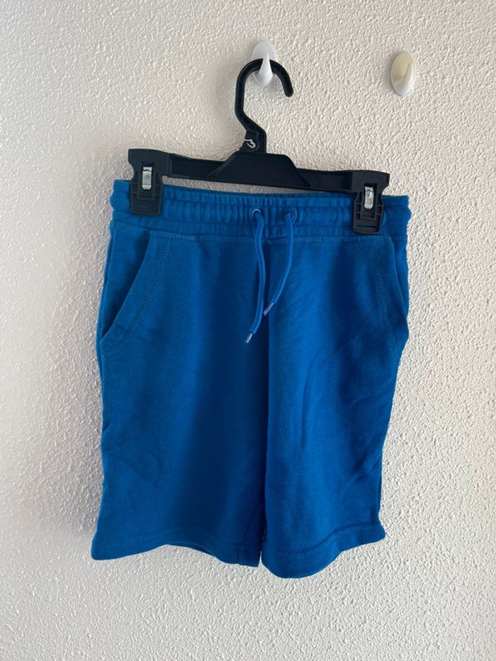Short taille 8/ 9 ans đź’«