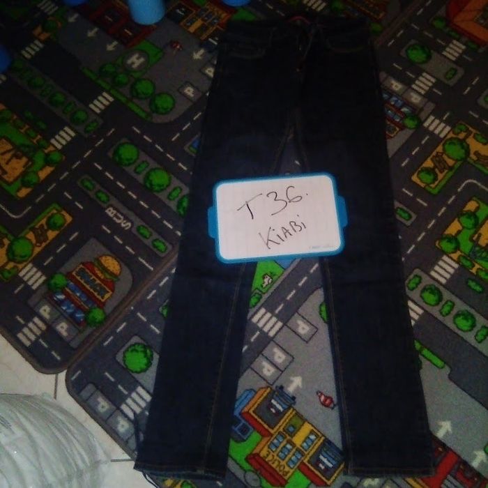 jean taille 36
