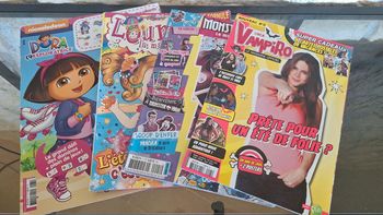 Lot de 4 magazines fille