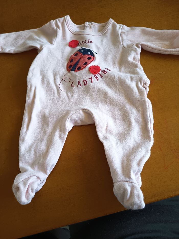 Lot de 9 pyjamas - photo numéro 9