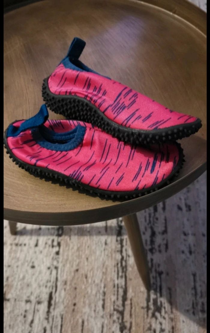 Chaussures aquatique T/22