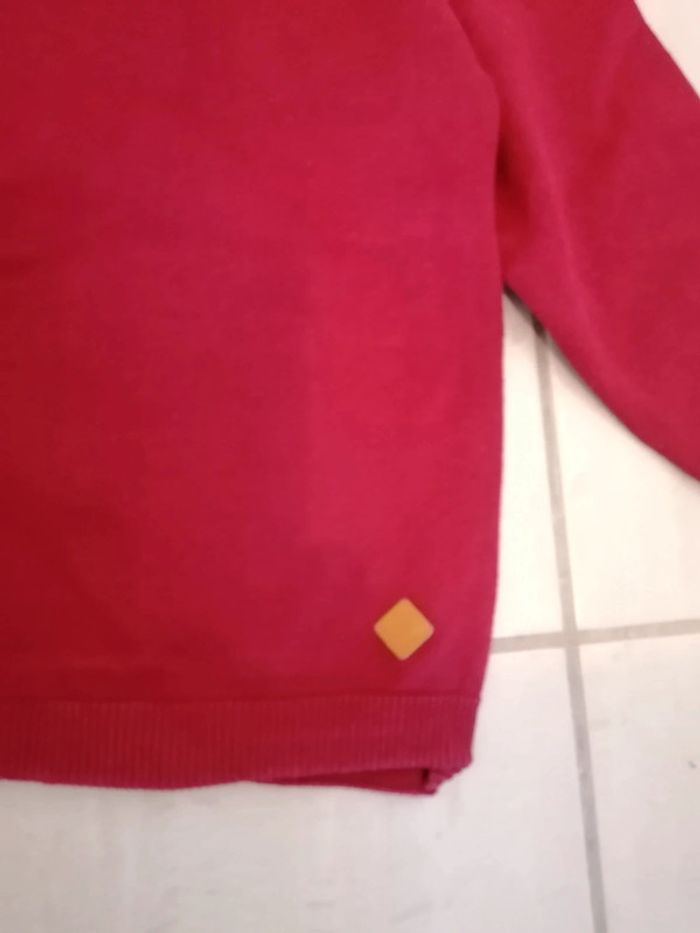 Pull col V très bon état - photo numéro 2