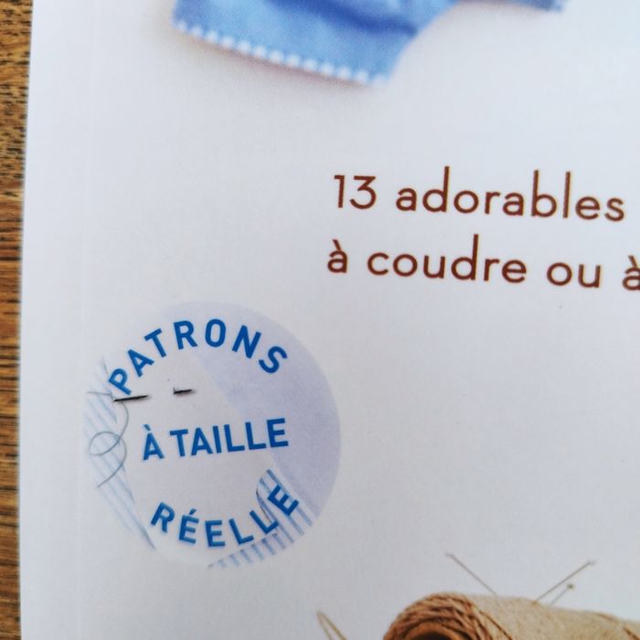 Ours en peluche avec une garde robe à coudre - photo numéro 3