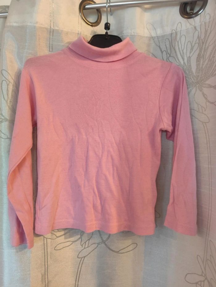 Col roulé rose 4-5 ans