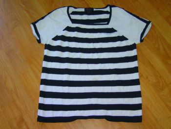 Pull DIVA noir et blanc léger manches courtes taille 38/40 TBE