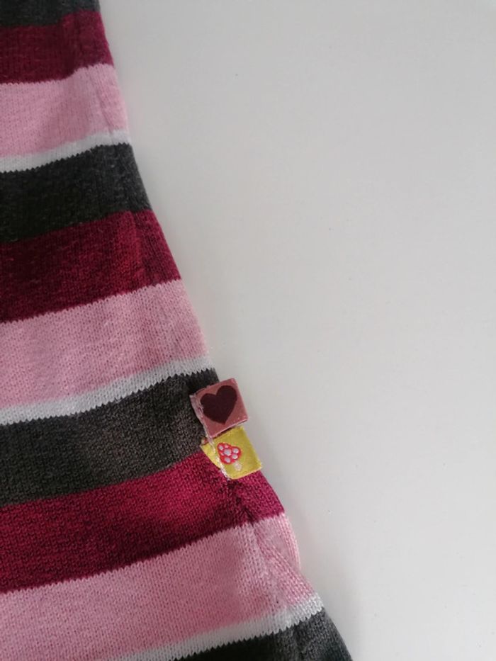 Robe T 6 ans Disney 👧🏻 - photo numéro 2