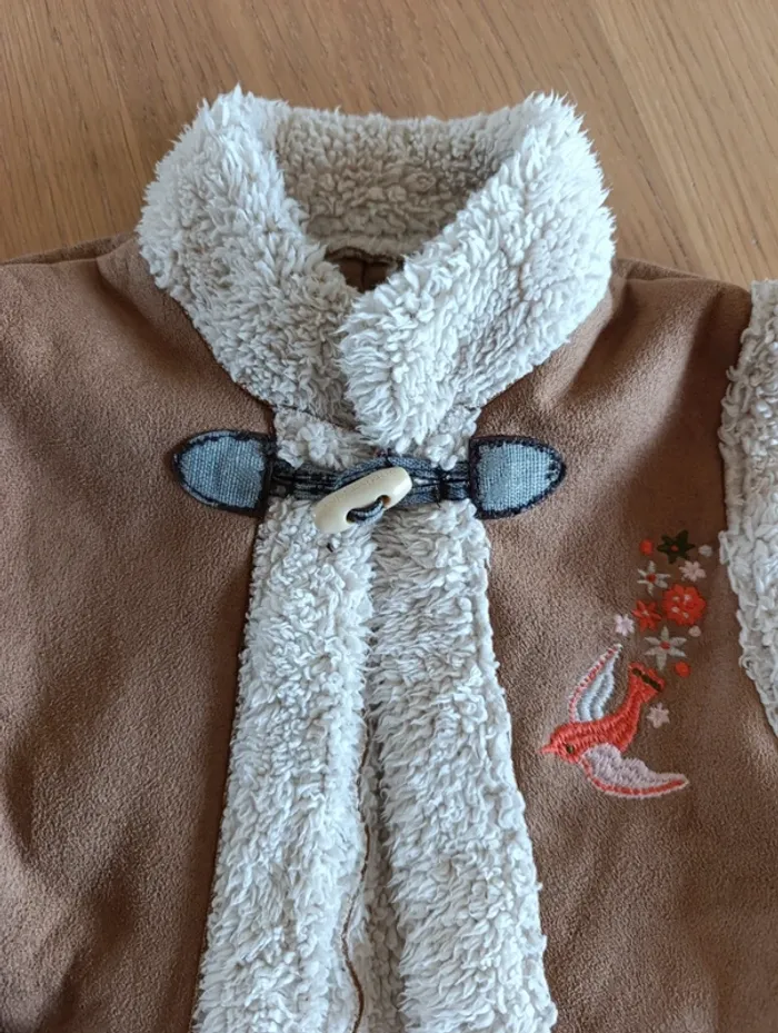Gilet Vertbaudet 5 ans offert - photo numéro 3