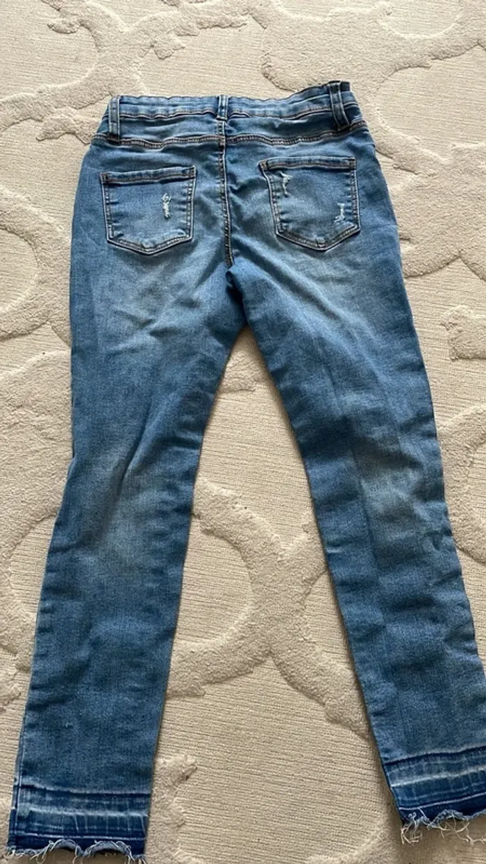 Jean skinny déchiré – 9/10 ans (140 cm) - photo numéro 3
