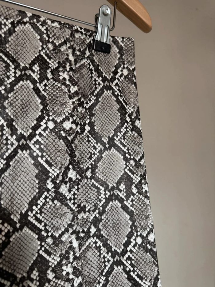 Legging pantalon en smili cuir élastique taille L H&M - photo numéro 5