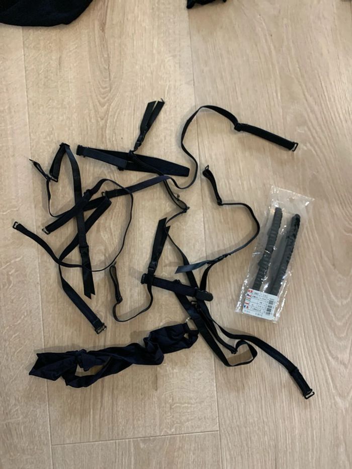 Lot bretelles soutien gorge