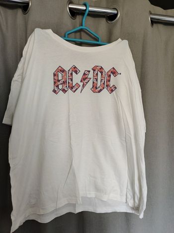 Tee-shirt