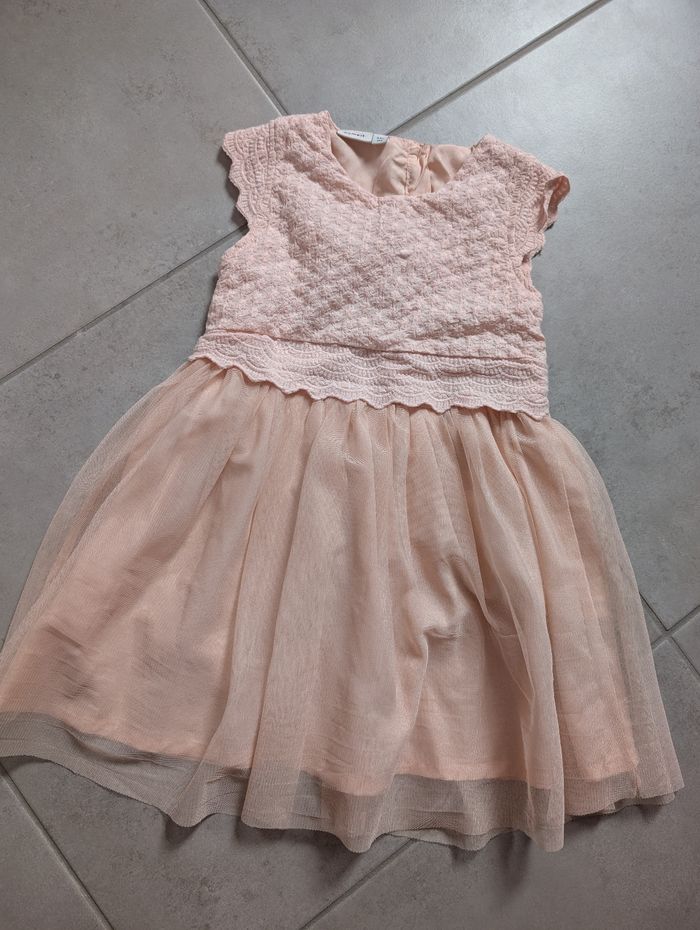 Jolie robe rose - photo numéro 2