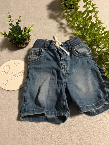 Très beau short pantacourt garçon