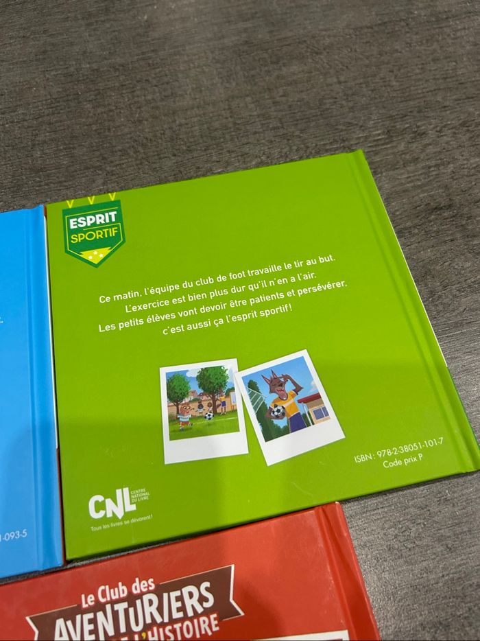 Lot livres McDo - photo numéro 4