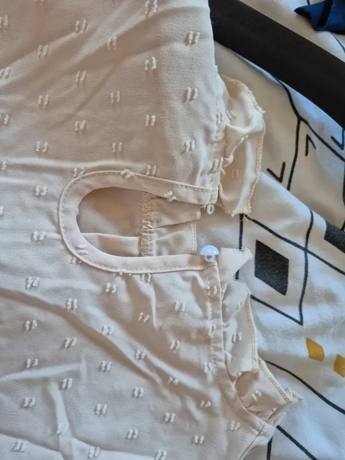 Blouse beige - photo numéro 6