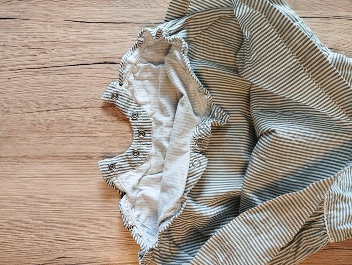 Robe Natalys 1 mois - photo numéro 2