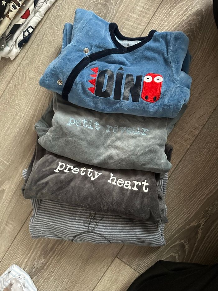 Lot de vêtements garçon 6 mois - photo numéro 10