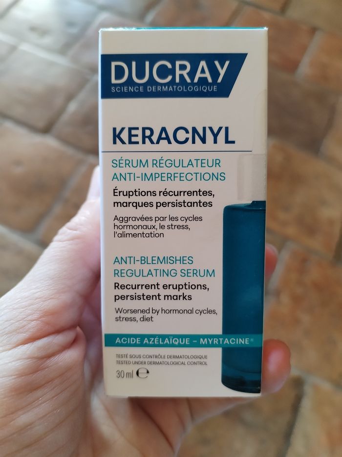 serum régulateur anti-imperfections