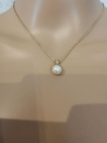 Collier. Perle d'eau douce.
