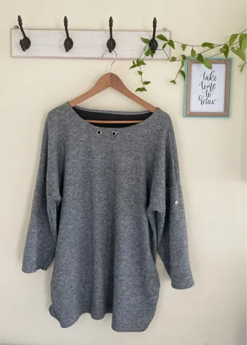 #Pull gris 🍀