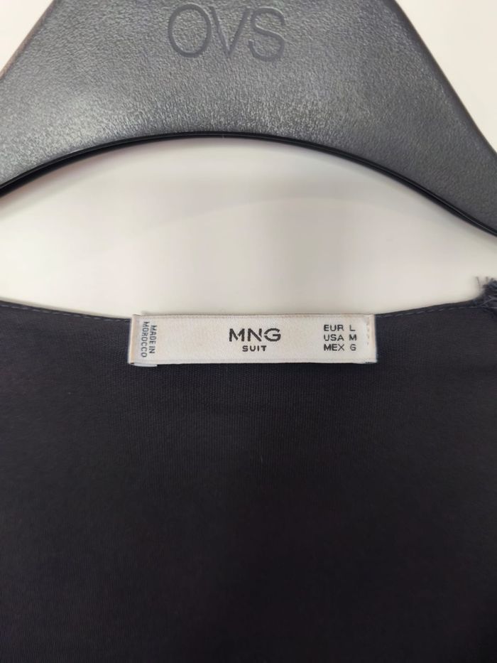 Robe courte noire - photo numéro 2