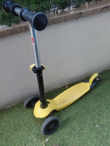 Trotinette enfant en très bon état 