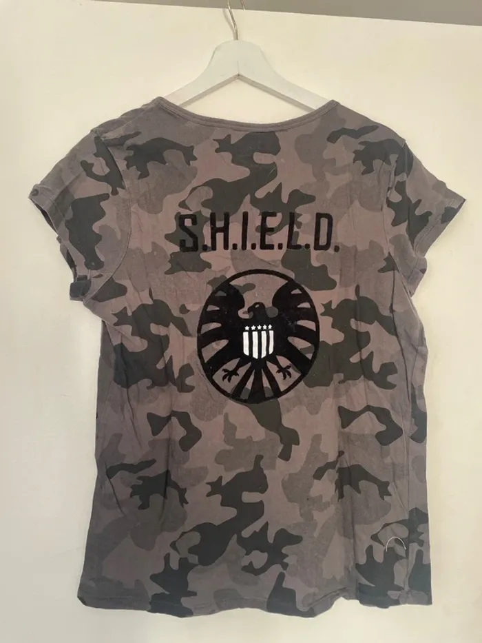 T-shirt Marvel XL - photo numéro 4