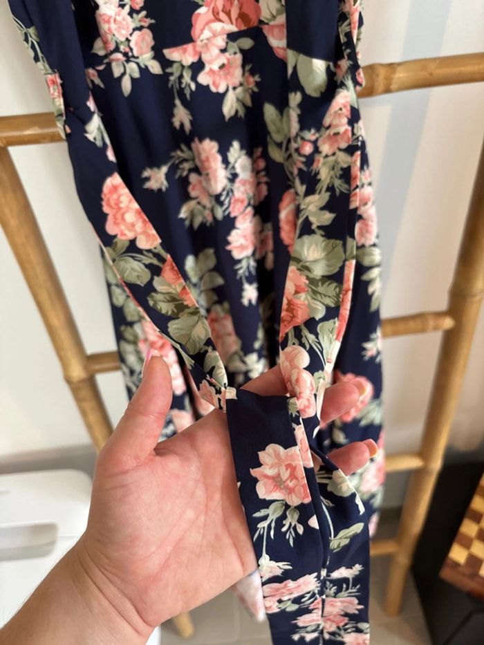 Longue robe à fleurs - photo numéro 4