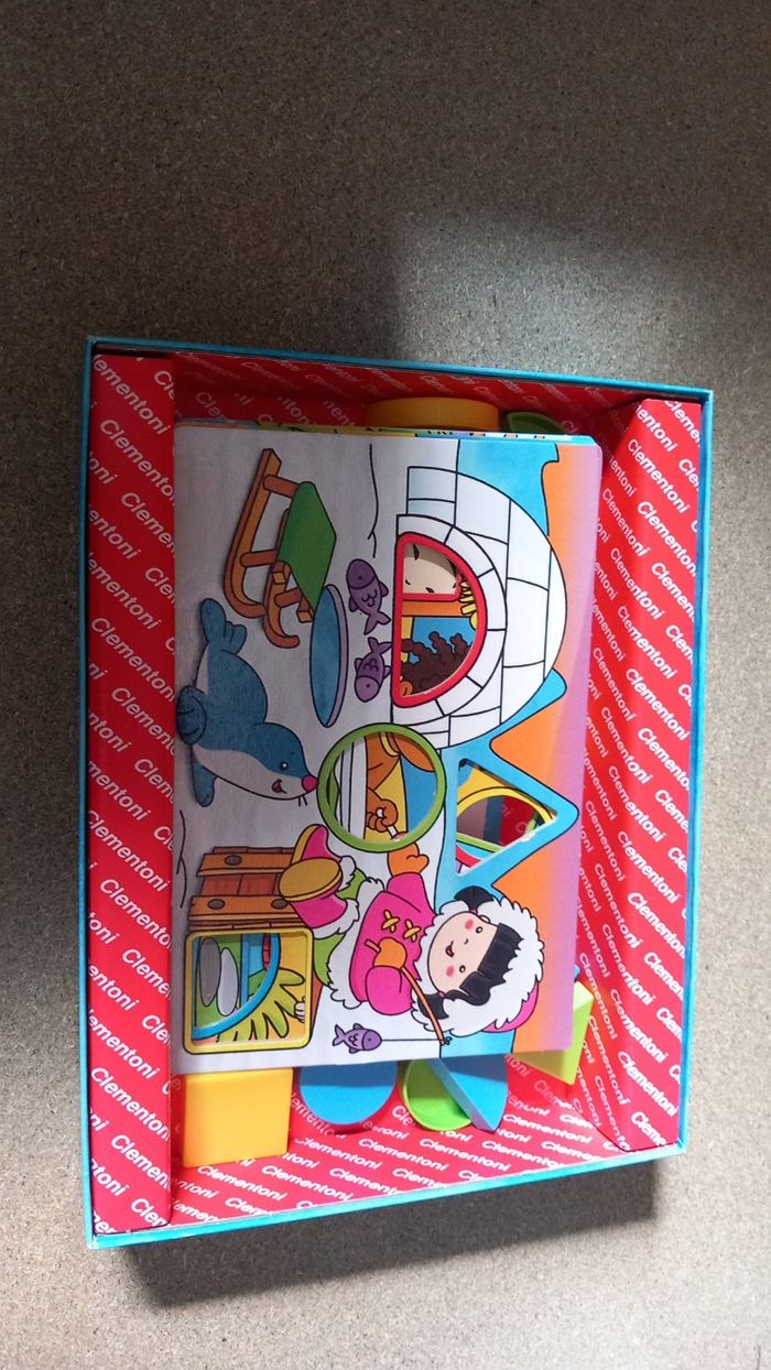 Jeu formes et couleurs clementoni