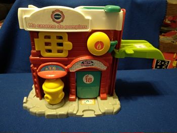 Caserne de pompiers Tut Tut Bolides 