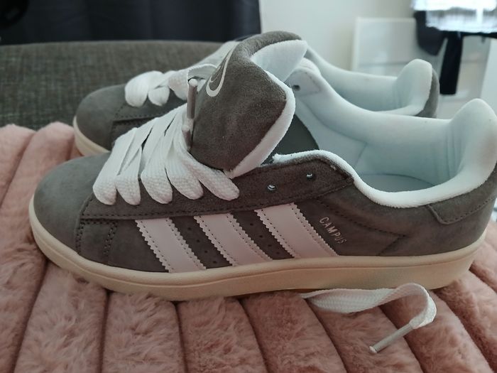 Vend basket campus Adidas - photo numéro 3